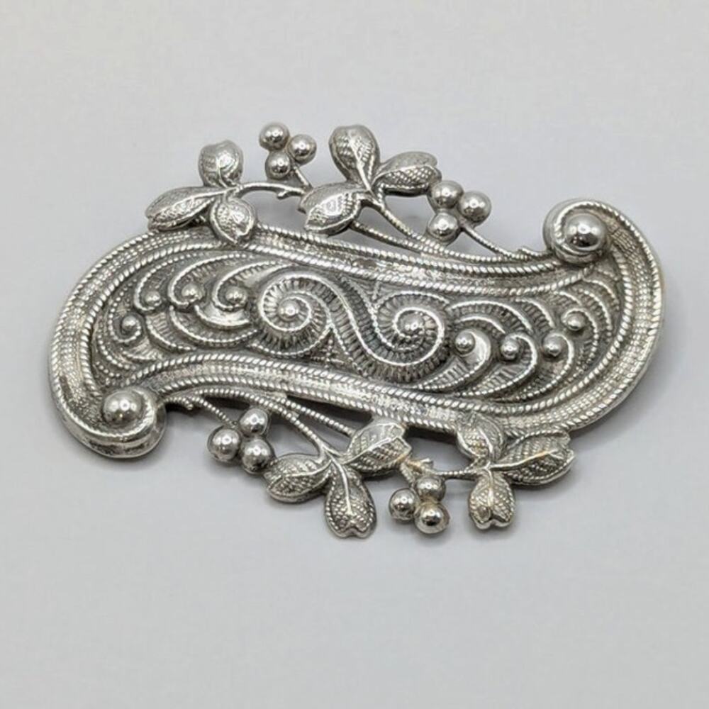 Vintage Antique Sterling Silver Intricate Filigree Leaf Accent Swirl Brooch - Picture 1 of 5
